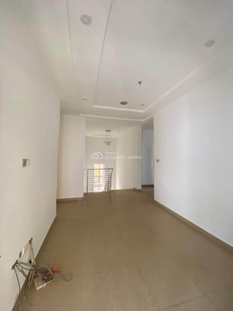 5 Bedroom Fully Detached Duplex with Bq, Chevron Drive, Lekki Phase 1, Chevron, Lekki, Lagos, Detached Duplex for Rent