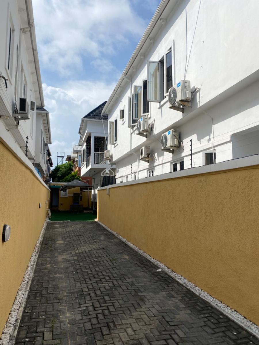 5 Bedroom Fully Detached Duplex with Bq, Chevron Drive, Lekki Phase 1, Chevron, Lekki, Lagos, Detached Duplex for Rent