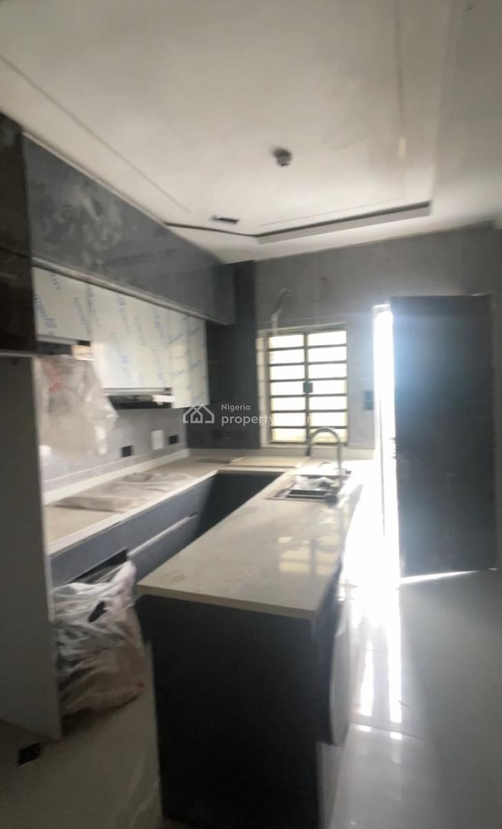 Gorgeous 4 Bedrooms Detached Duplex with Bq, Surulere, Lagos, Detached Duplex for Sale