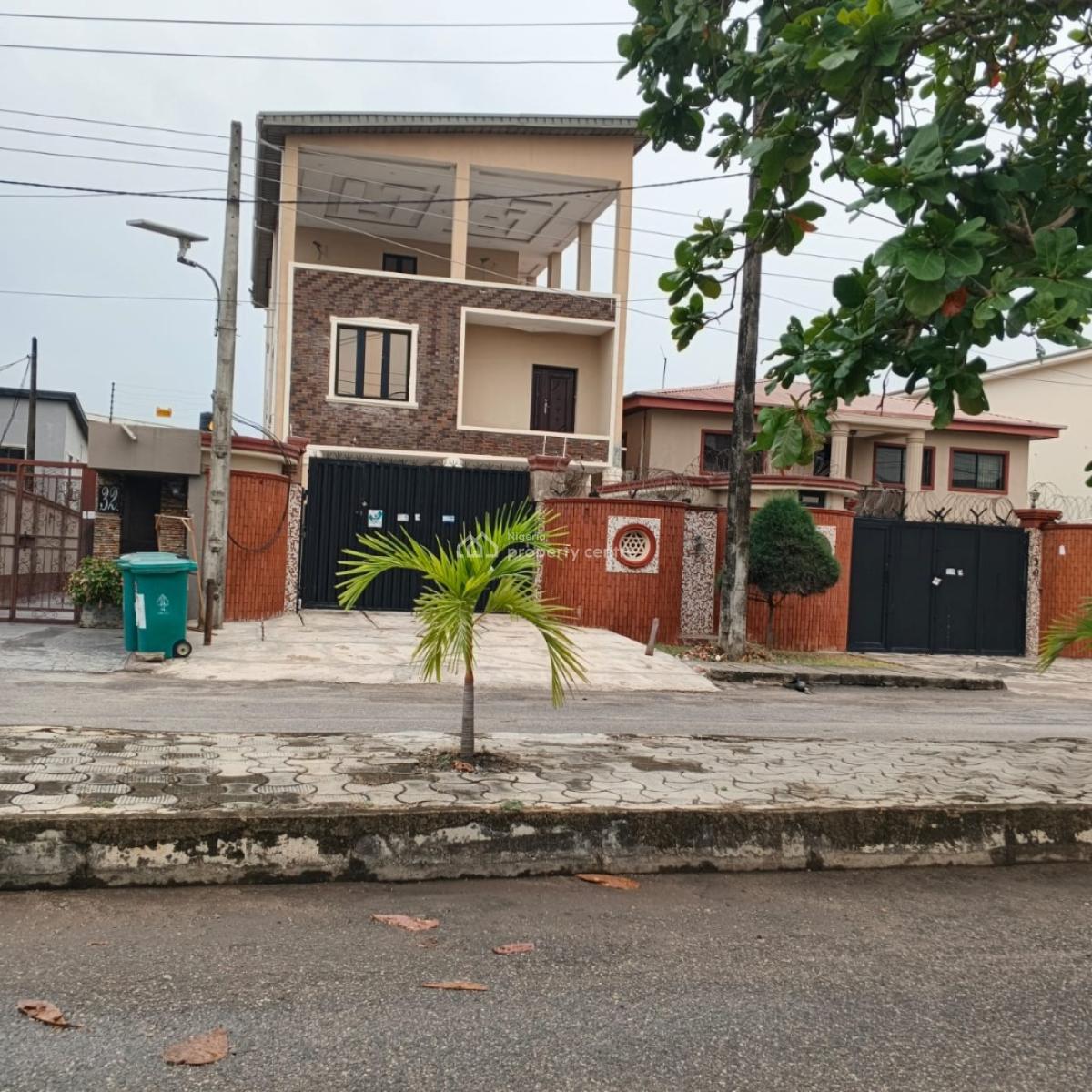 Very Spacious 5 Bedrooms Fully Detached Duplex with Bq on 2 Floors, Gra, Ogudu, Lagos, Detached Duplex for Sale