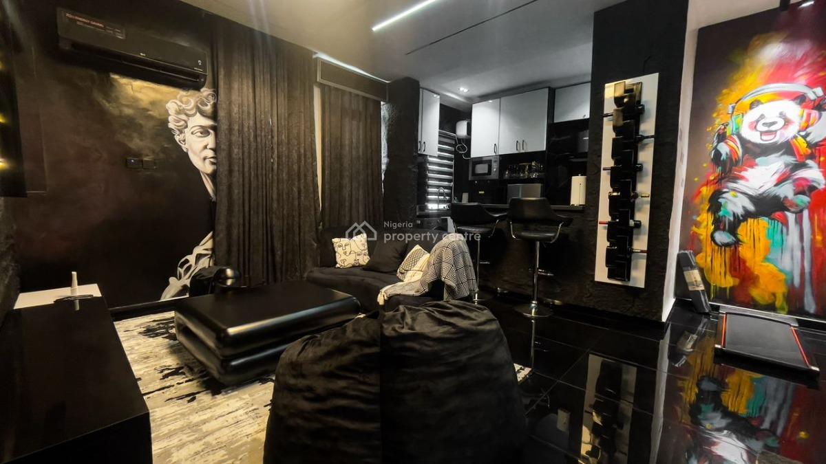 Luxury and Spacious 2 Bedroom Apartment with Pool and Elevators, Lekki Phase 1, Lekki, Lagos, Flat / Apartment Short Let