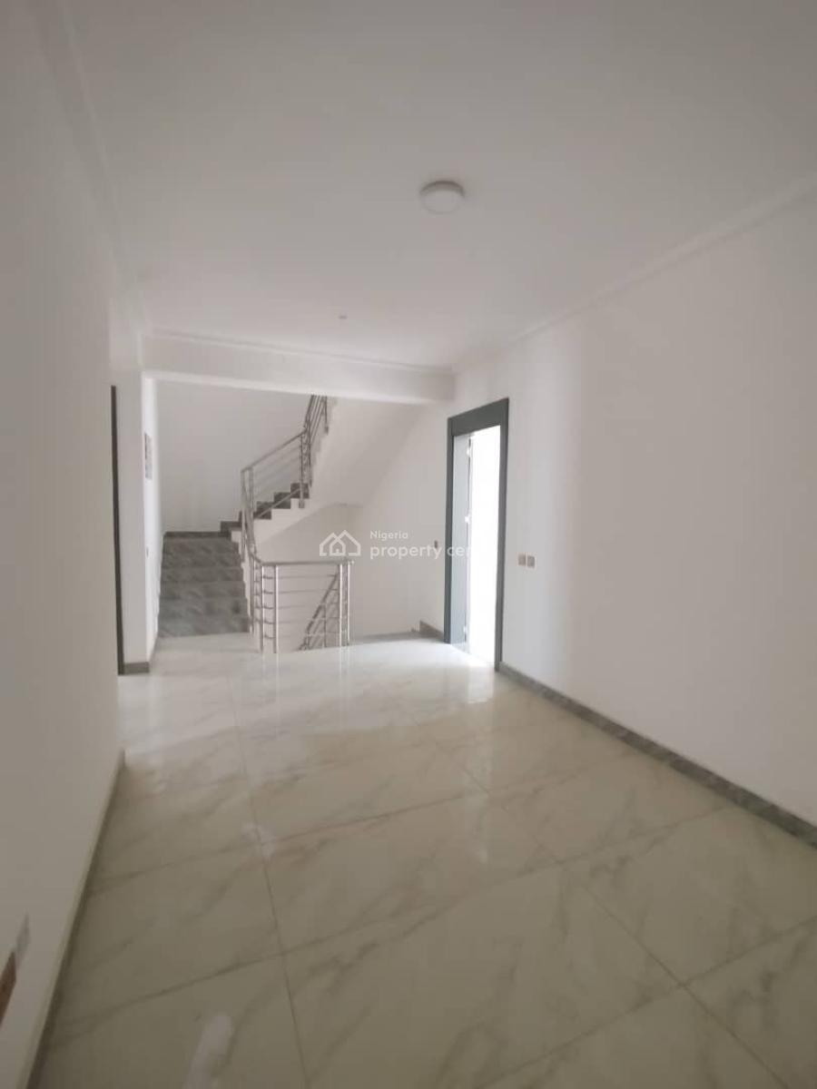 Brand New 5 Bedrooms Terraced Duplex with Bq, Along a Tarred Access Road, Gilmore, Jahi, Abuja, Terraced Duplex for Rent