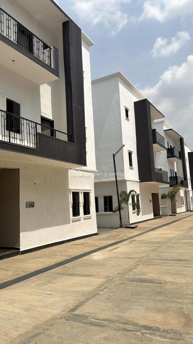 Exquisite 5 Bedroom Duplex with Bq, Jahi, Jahi, Abuja, Detached Duplex for Sale