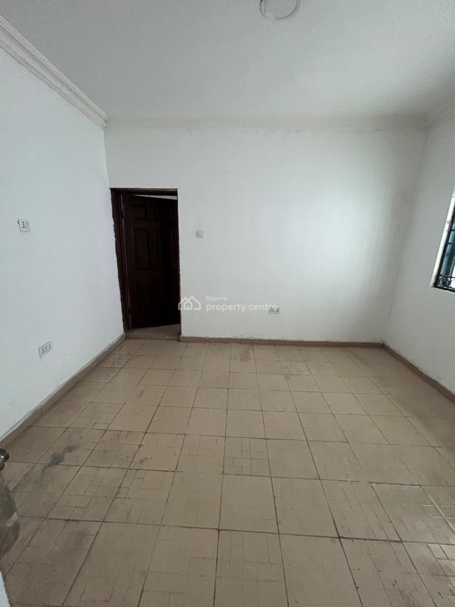 Well Maintained and Spacious 2bedroom Apartment, Chevron Drive, Lekki, Lagos, Flat / Apartment for Rent