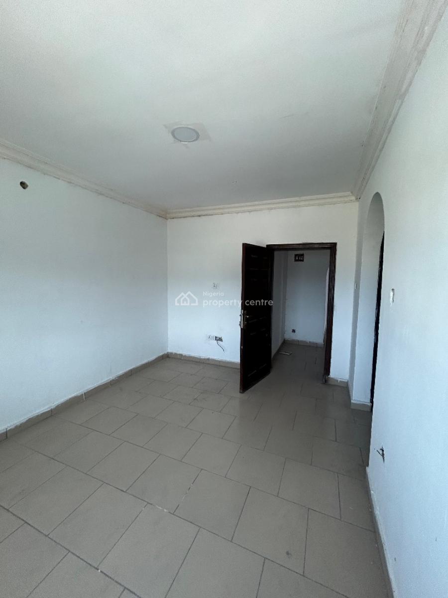 Well Maintained and Spacious 2bedroom Apartment, Chevron Drive, Lekki, Lagos, Flat / Apartment for Rent