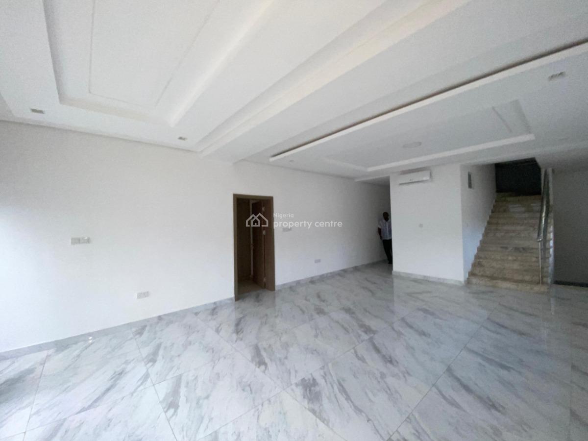 5 Bedrooms Semi-detached Duplex and 2 Rooms Bq, Maitama District, Abuja, Flat / Apartment for Rent