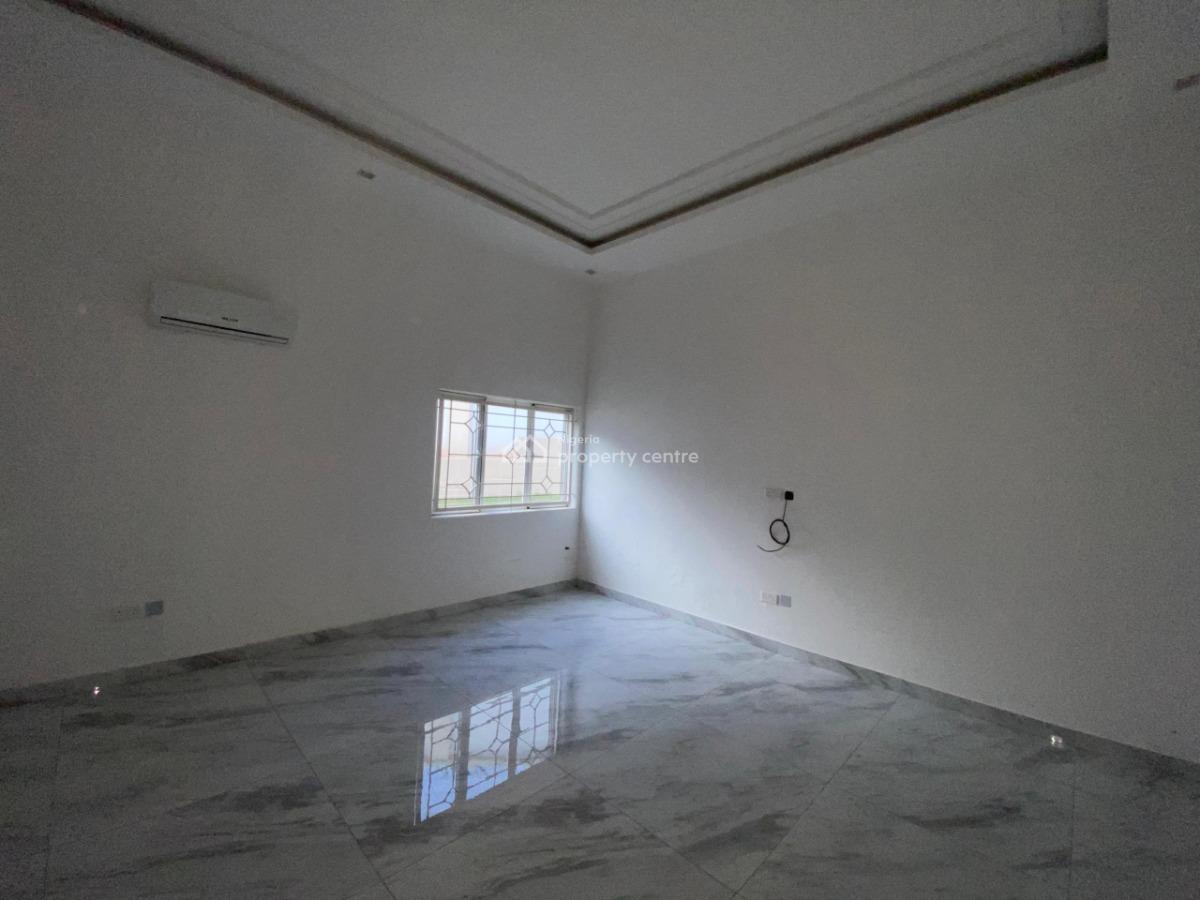 5 Bedrooms Semi-detached Duplex and 2 Rooms Bq, Maitama District, Abuja, Flat / Apartment for Rent