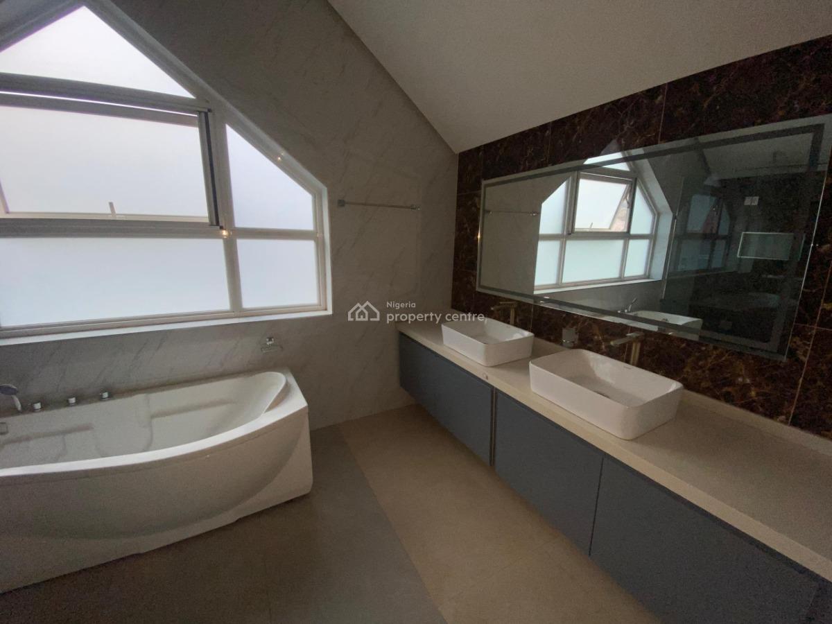 5 Bedrooms Semi-detached Duplex and 2 Rooms Bq, Maitama District, Abuja, Flat / Apartment for Rent