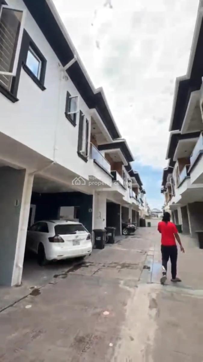 Miniflat Upstairs with Personal Meter,2 Toilets, Orchid Road, Lekki, Lagos, Mini Flat (room and Parlour) for Rent