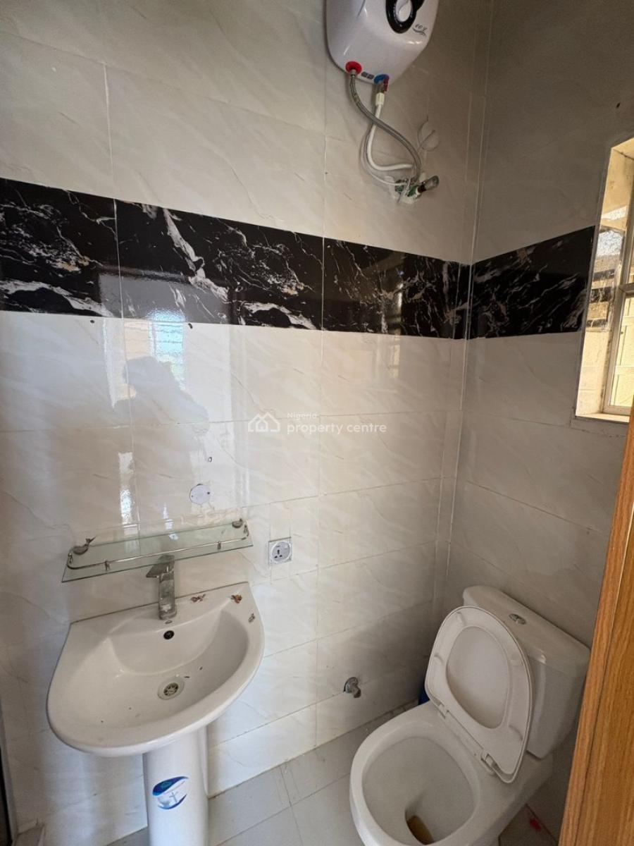 Miniflat Upstairs with Personal Meter,2 Toilets, Orchid Road, Lekki, Lagos, Mini Flat (room and Parlour) for Rent