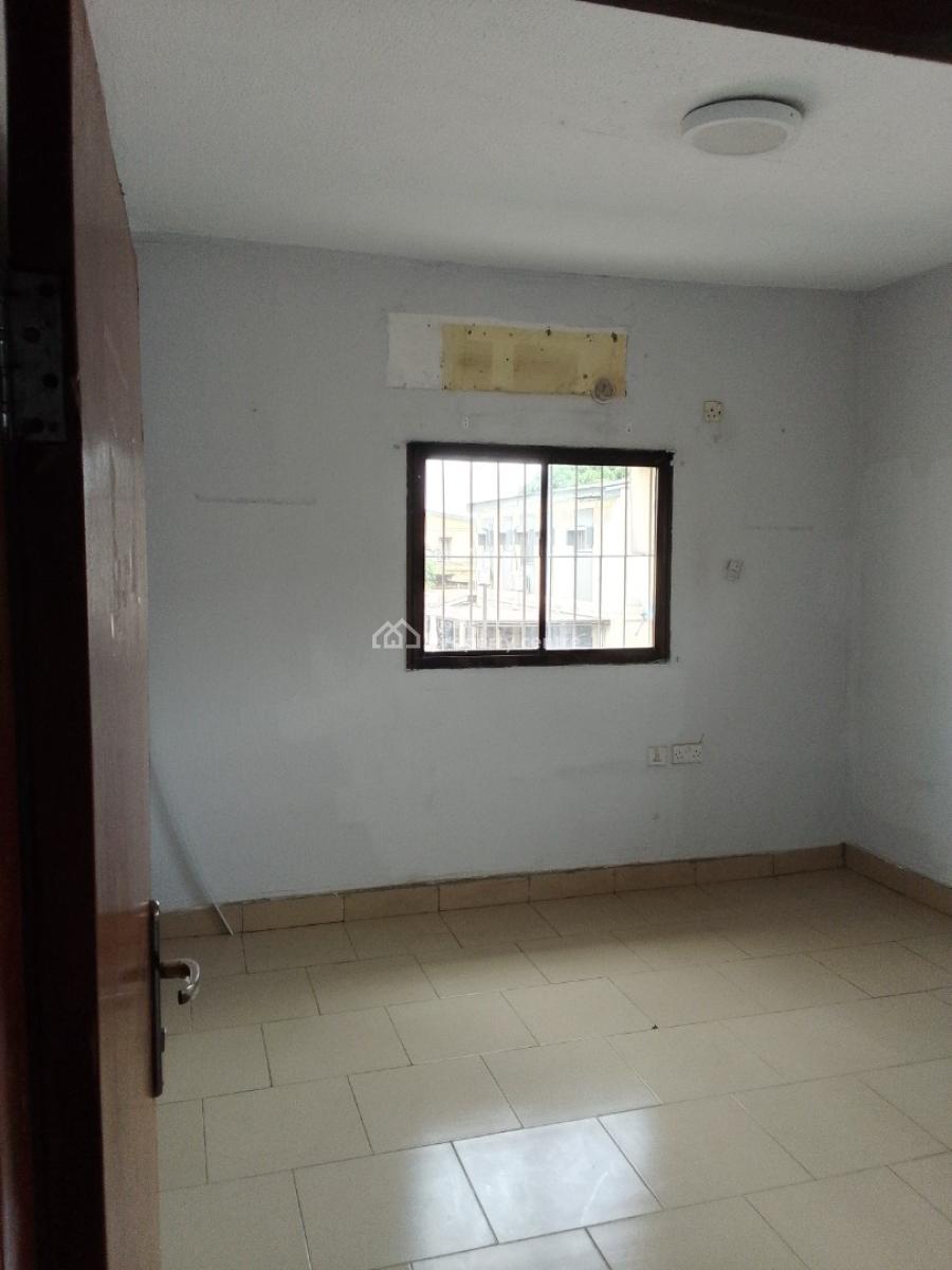 a Four Bedroom Semi Detached House with 3 Room Bq, Dolphin Estate, Ikoyi, Lagos, Semi-detached Duplex for Sale