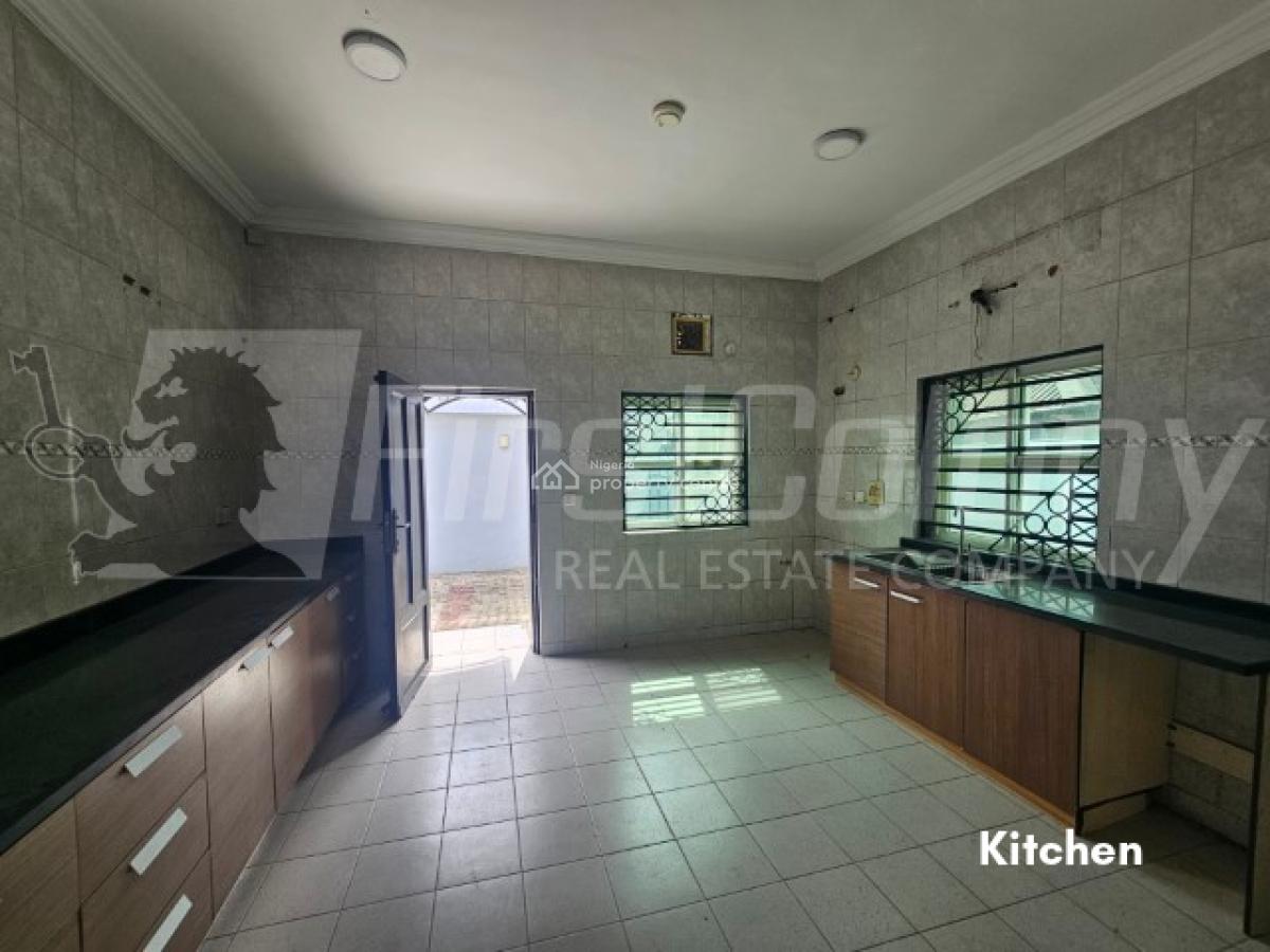 Massive, Private 4 Bedroom Detached House (self Serviced), Lekki Phase 1, Lekki, Lagos, Office Space for Rent