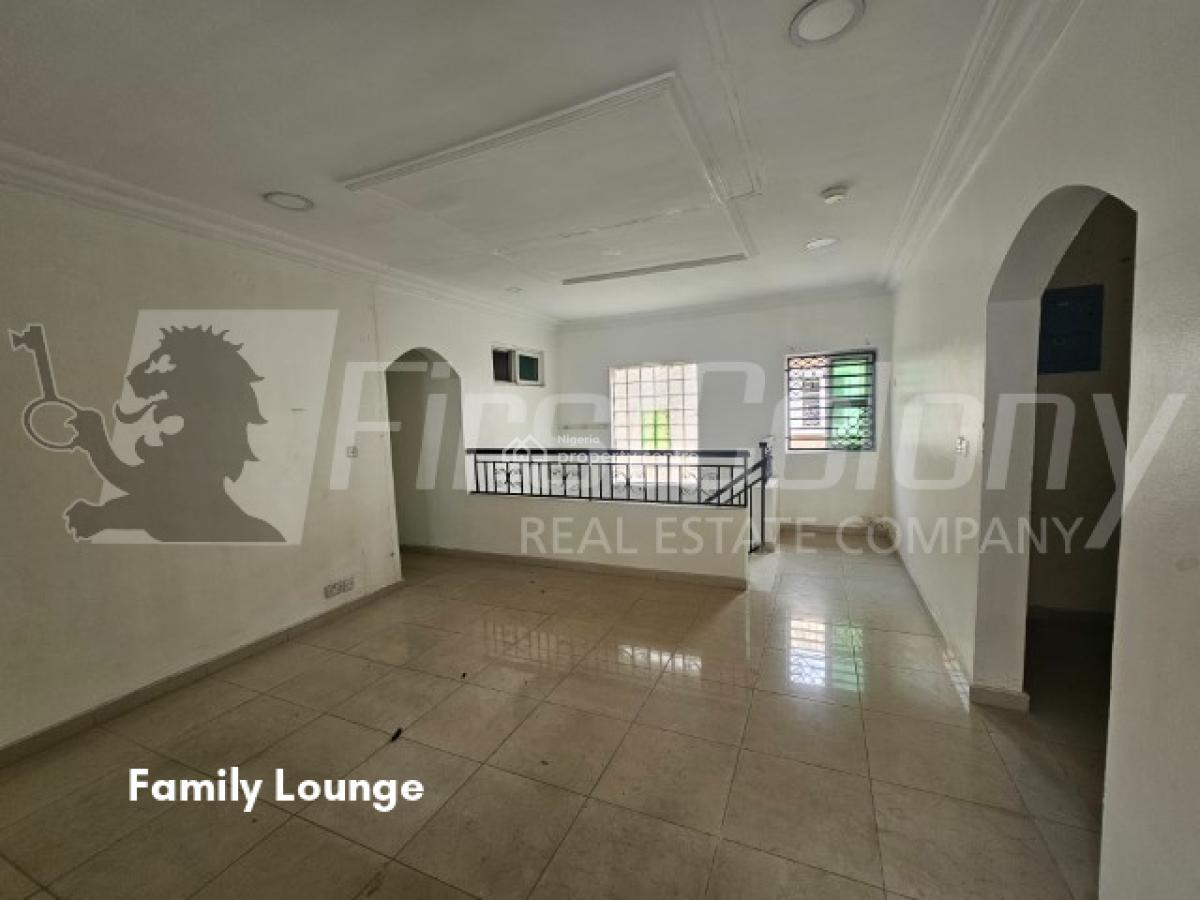 Massive, Private 4 Bedroom Detached House (self Serviced), Lekki Phase 1, Lekki, Lagos, Office Space for Rent
