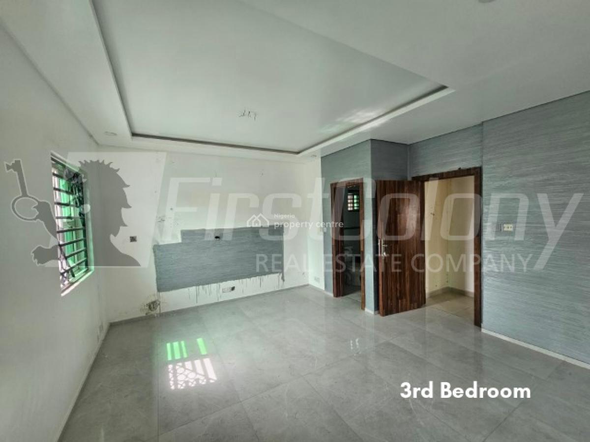 Massive, Private 4 Bedroom Detached House (self Serviced), Lekki Phase 1, Lekki, Lagos, Office Space for Rent