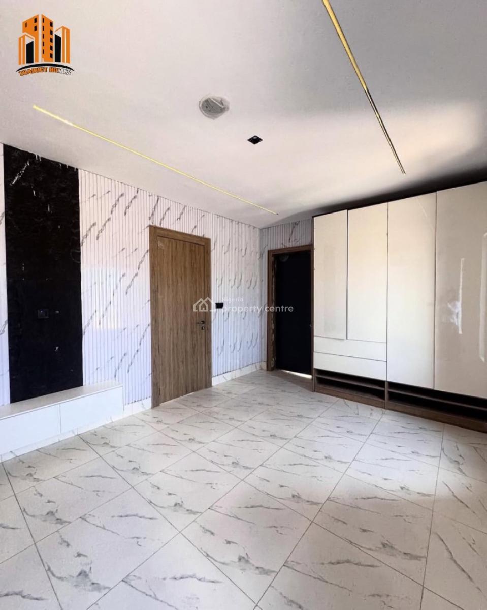 2 Bedroom Apartment with Elevator, Swimming Pool, Lekki Phase 1, Lekki, Lagos, Detached Duplex for Sale