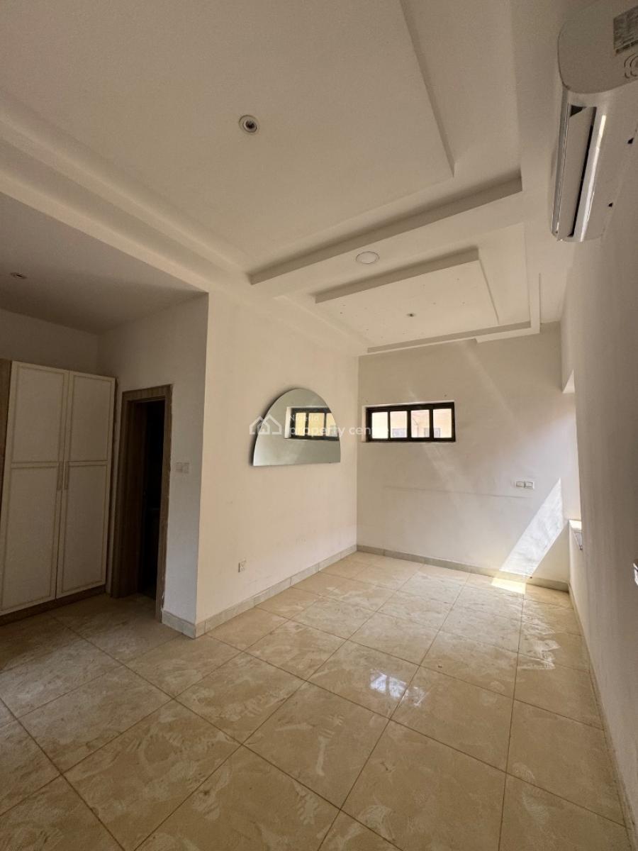 Spacious and Serviced 3bedroom Apartment and Bq, Coza Church Axis, Guzape District, Abuja, Flat / Apartment for Rent