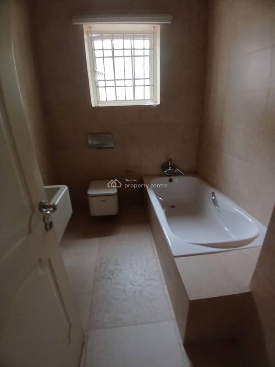 Well Built and Spacious 5 Bedroom Fully Detached Duplex with 2 Rooms B, Maitama District, Abuja, Detached Duplex for Rent