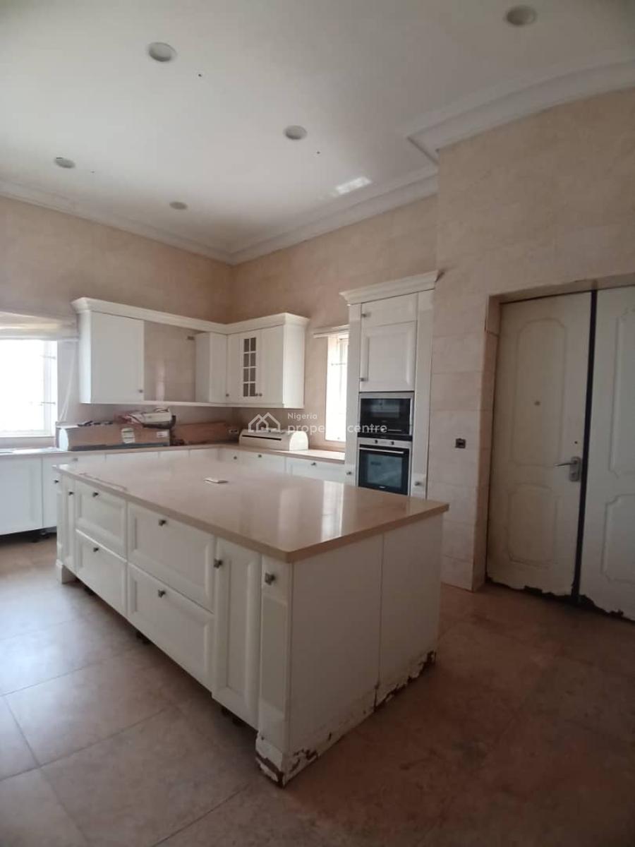 Well Built and Spacious 5 Bedroom Fully Detached Duplex with 2 Rooms B, Maitama District, Abuja, Detached Duplex for Rent