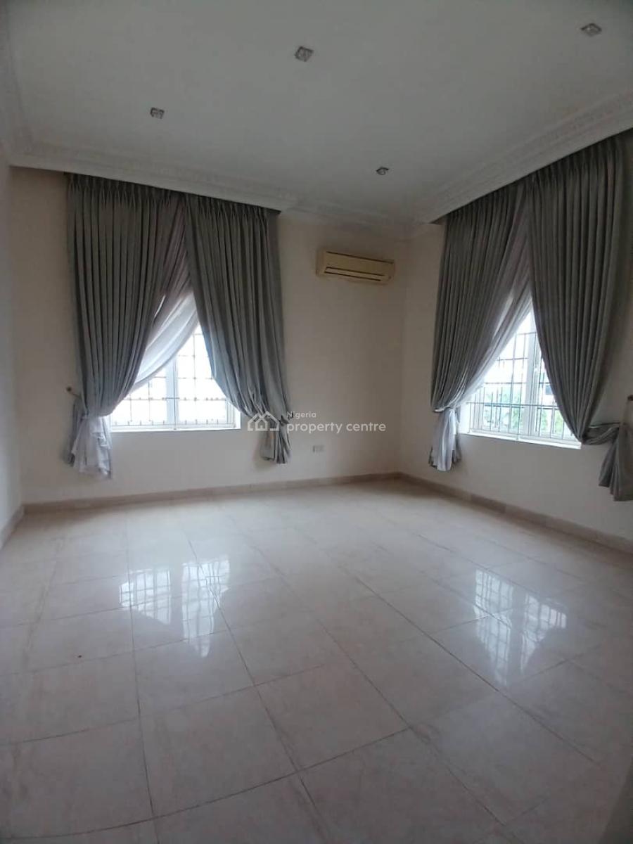 Well Built and Spacious 5 Bedroom Fully Detached Duplex with 2 Rooms B, Maitama District, Abuja, Detached Duplex for Rent