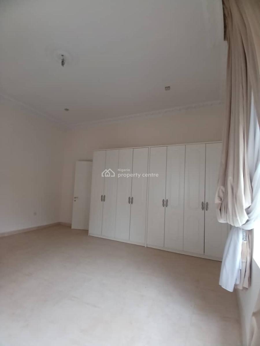 Well Built and Spacious 5 Bedroom Fully Detached Duplex with 2 Rooms B, Maitama District, Abuja, Detached Duplex for Rent