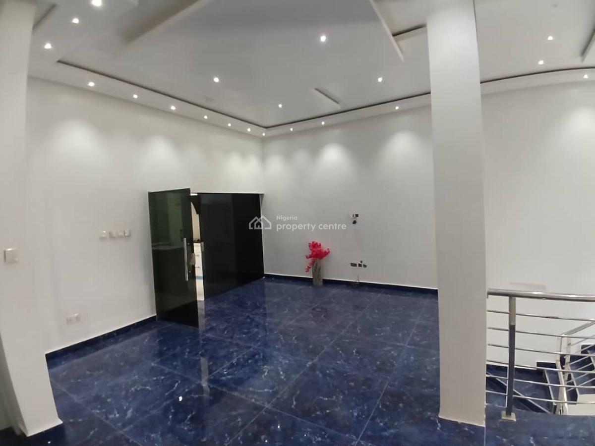 Luxury 2-bedroom Duplex, Von Axis, Lugbe District, Abuja, Semi-detached Duplex for Rent