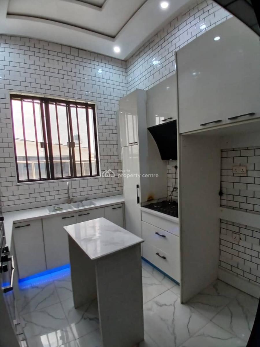 Luxury 2-bedroom Duplex, Von Axis, Lugbe District, Abuja, Semi-detached Duplex for Rent