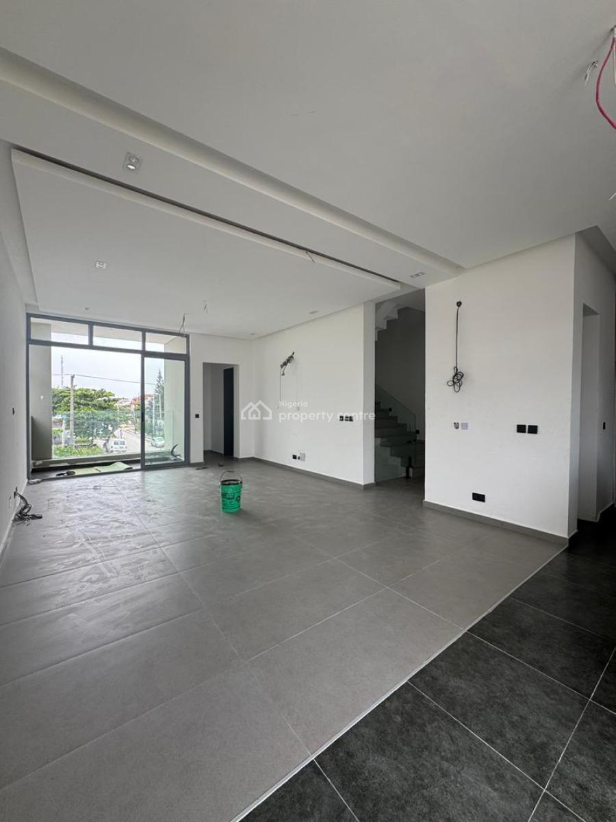 Excellent 3 Bedroom Terrace Duplex with a Bq, Lekki Phase 1, Lekki, Lagos, Terraced Duplex for Sale