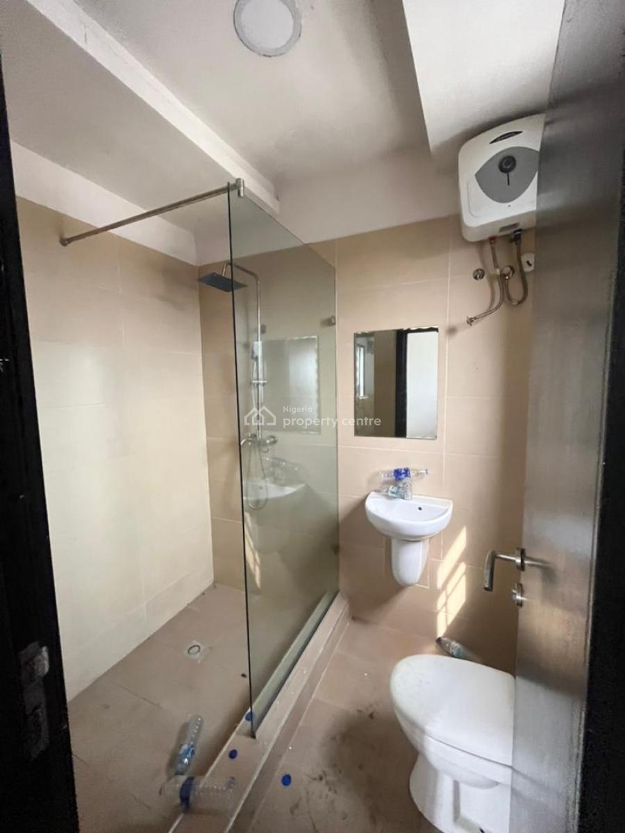 Massively Built 2 Bedroom Flat, Oral Estate , Lekki, Lekki, Lagos, Flat / Apartment for Sale