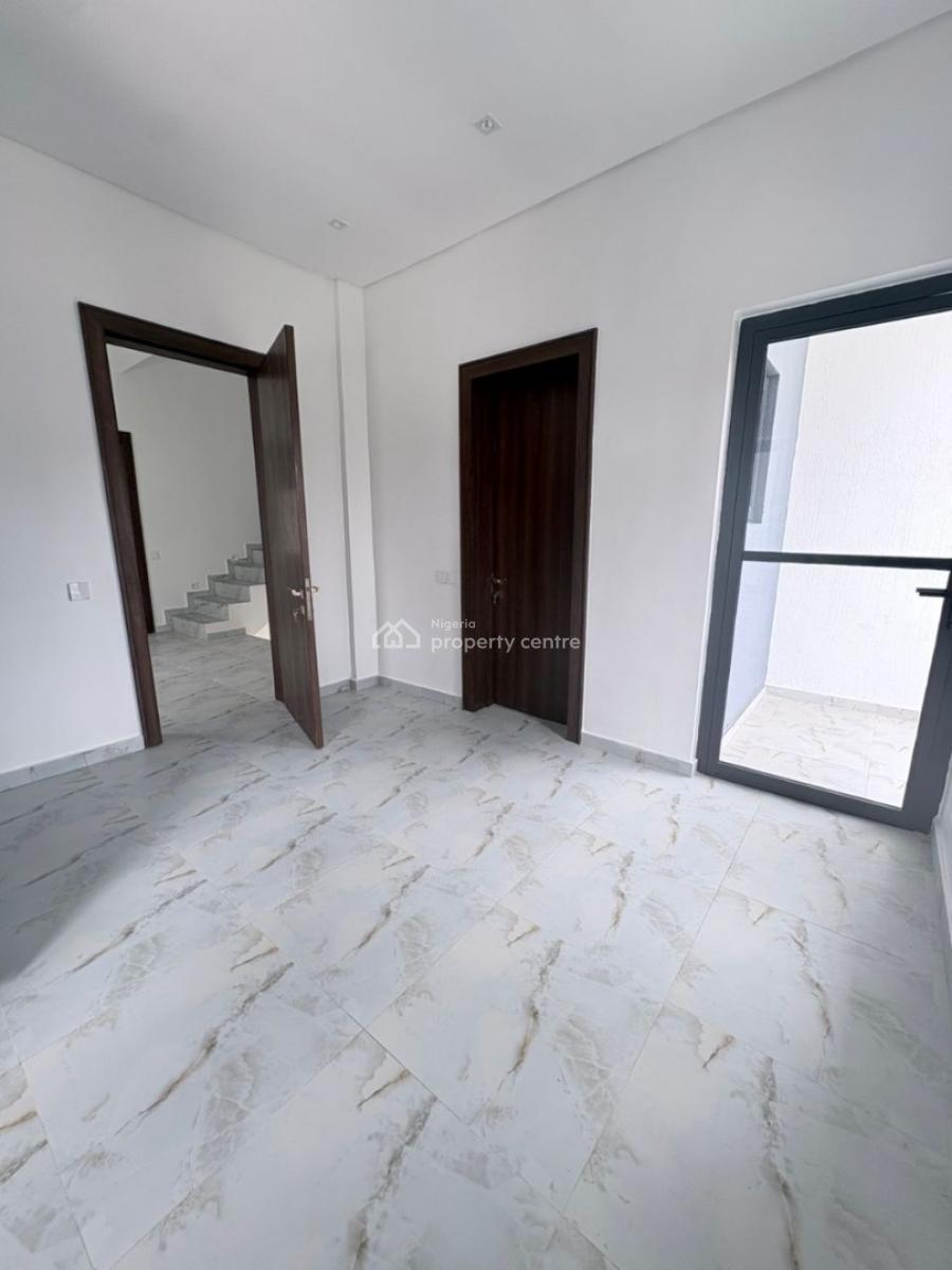 4 Bedroom Semi Detached Duplex with Maids Room, Off Admiralty Way, Lekki Phase 1, Lekki, Lagos, Semi-detached Duplex for Sale