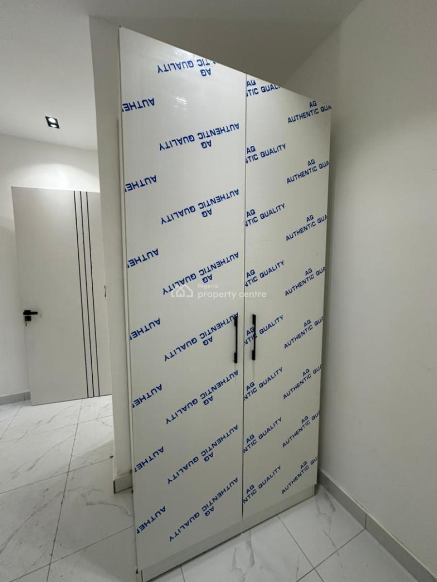 Very Spacious 2 Bedroom Apartment Perfect for Investment, Ikate, Lekki, Lagos, Flat / Apartment for Sale