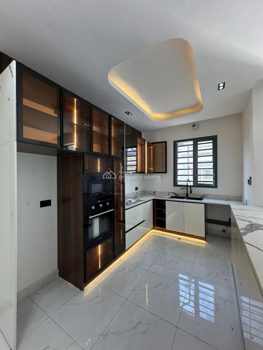 Very Spacious 2 Bedroom Apartment Perfect for Investment, Ikate, Lekki, Lagos, Flat / Apartment for Sale