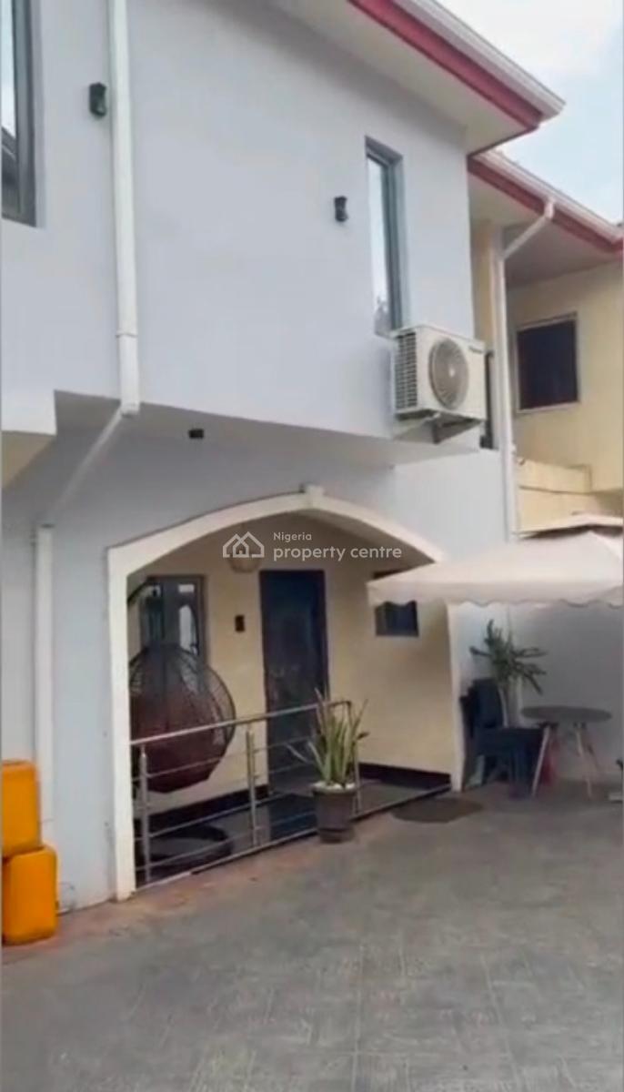 4 Bedroom Semi Detached Duplex in a Prime Location , Self Compound, Gra Phase 2, Magodo, Lagos, Detached Duplex for Sale