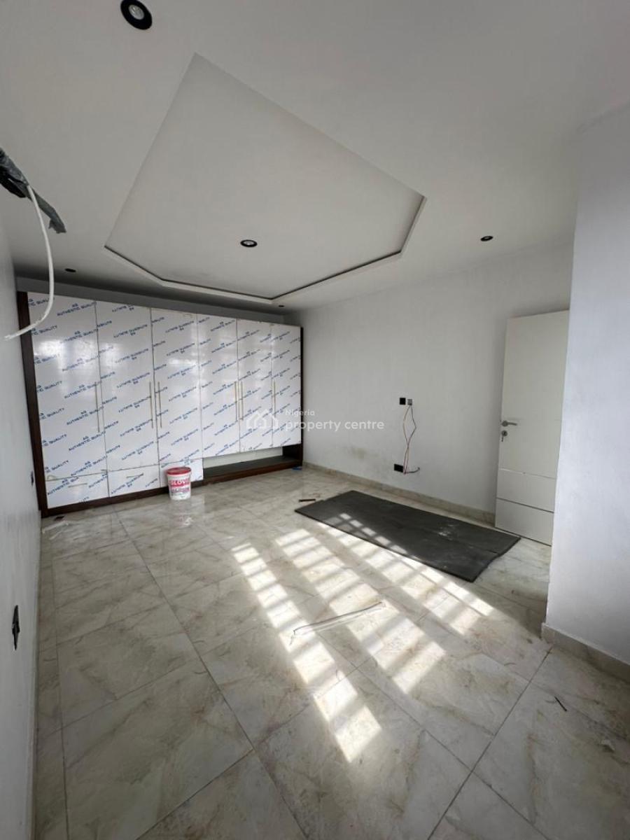 Spacious Luxury  2 Bedroom Maissonette Perfect for Investment, Ikate, Lekki, Lagos, Flat / Apartment for Sale