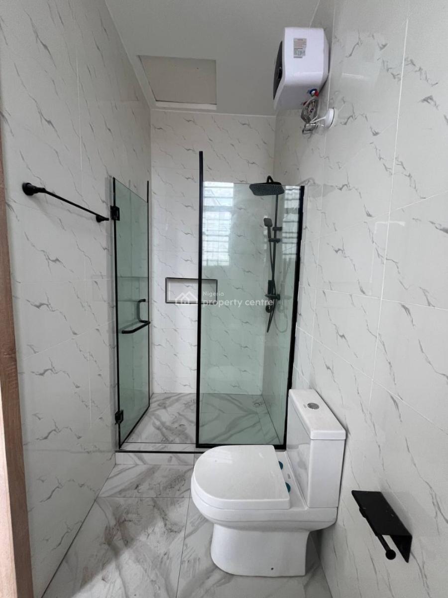 3 Bedroom Terrace House, Second Tollgate, Lekki, Lagos, Terraced Duplex for Sale