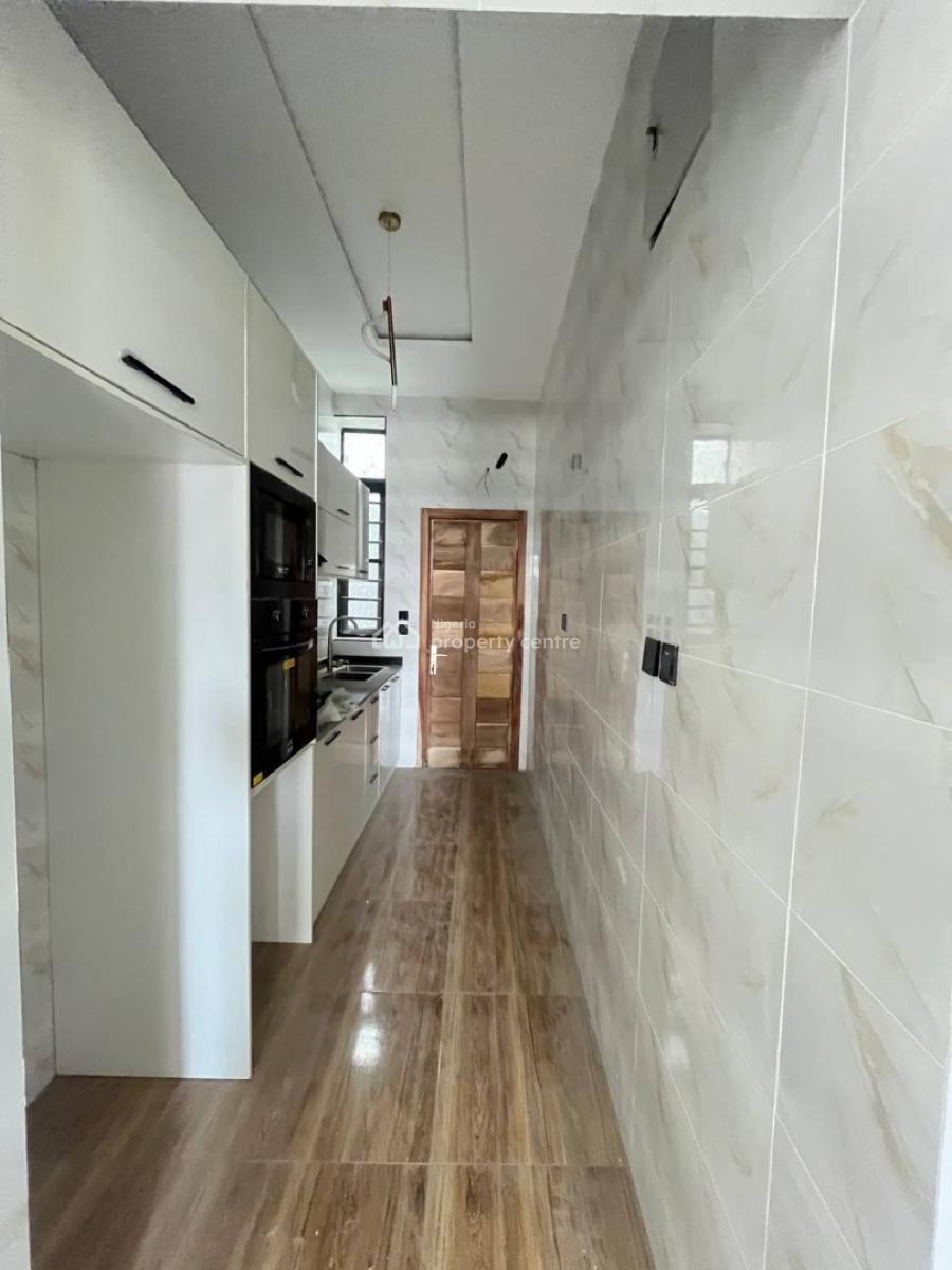 3 Bedroom Terrace House, Second Tollgate, Lekki, Lagos, Terraced Duplex for Sale