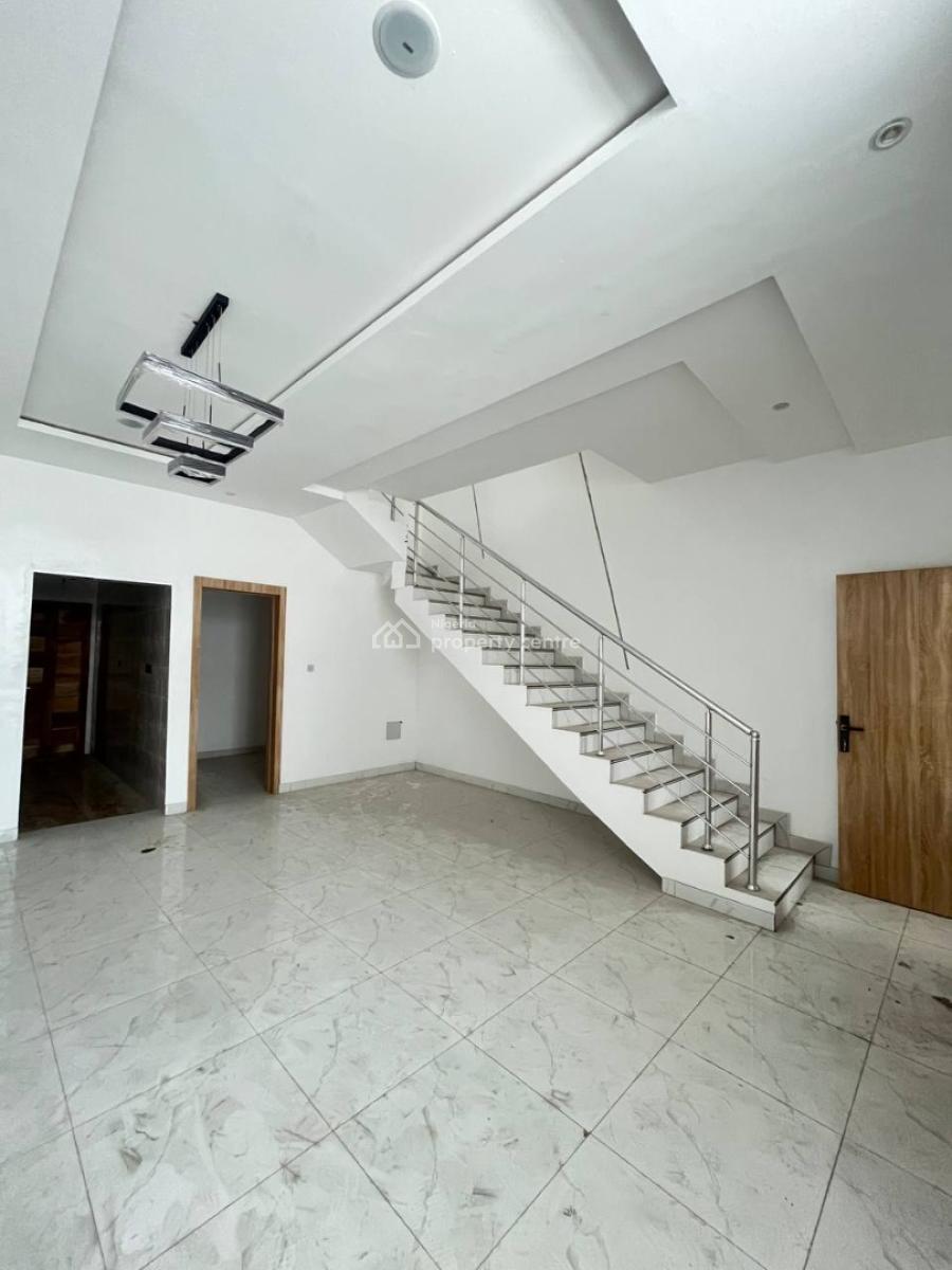 3 Bedroom Terrace House, Second Tollgate, Lekki, Lagos, Terraced Duplex for Sale