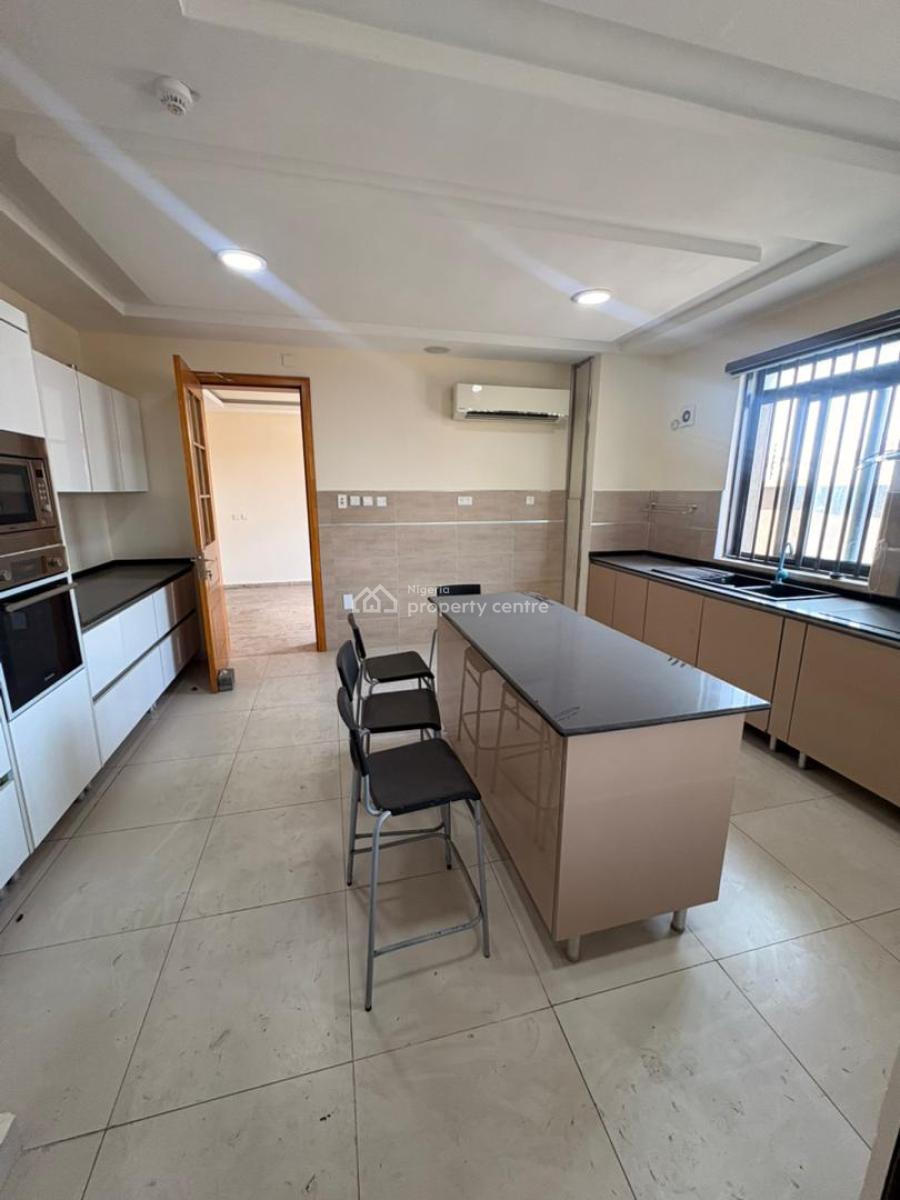 Luxury 3 Bedroom Flat, Lekki Phase 1, Lekki Phase 1, Lekki, Lagos, Flat / Apartment for Rent