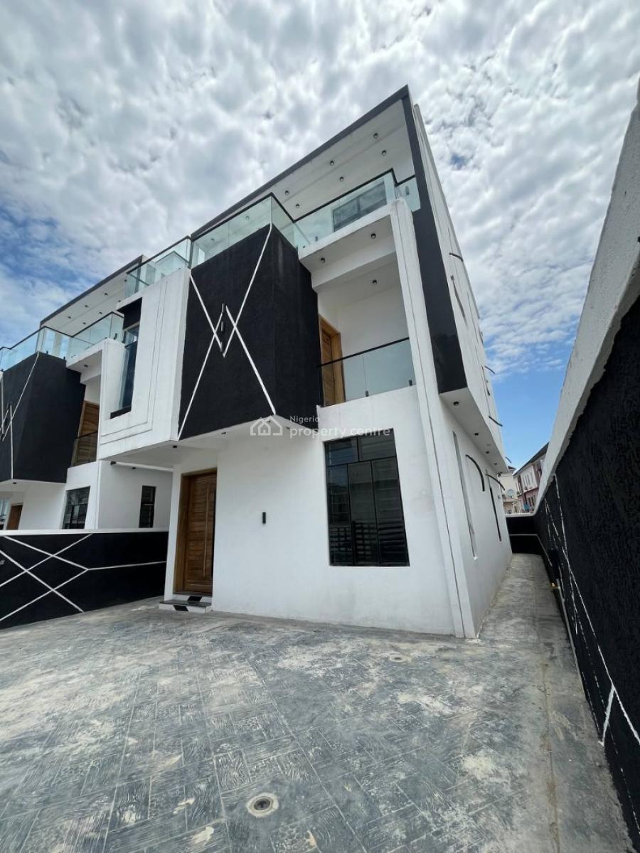 5 Bedroom Detached House with Bq, Second Tollgate, Lekki, Lagos, Detached Duplex for Sale