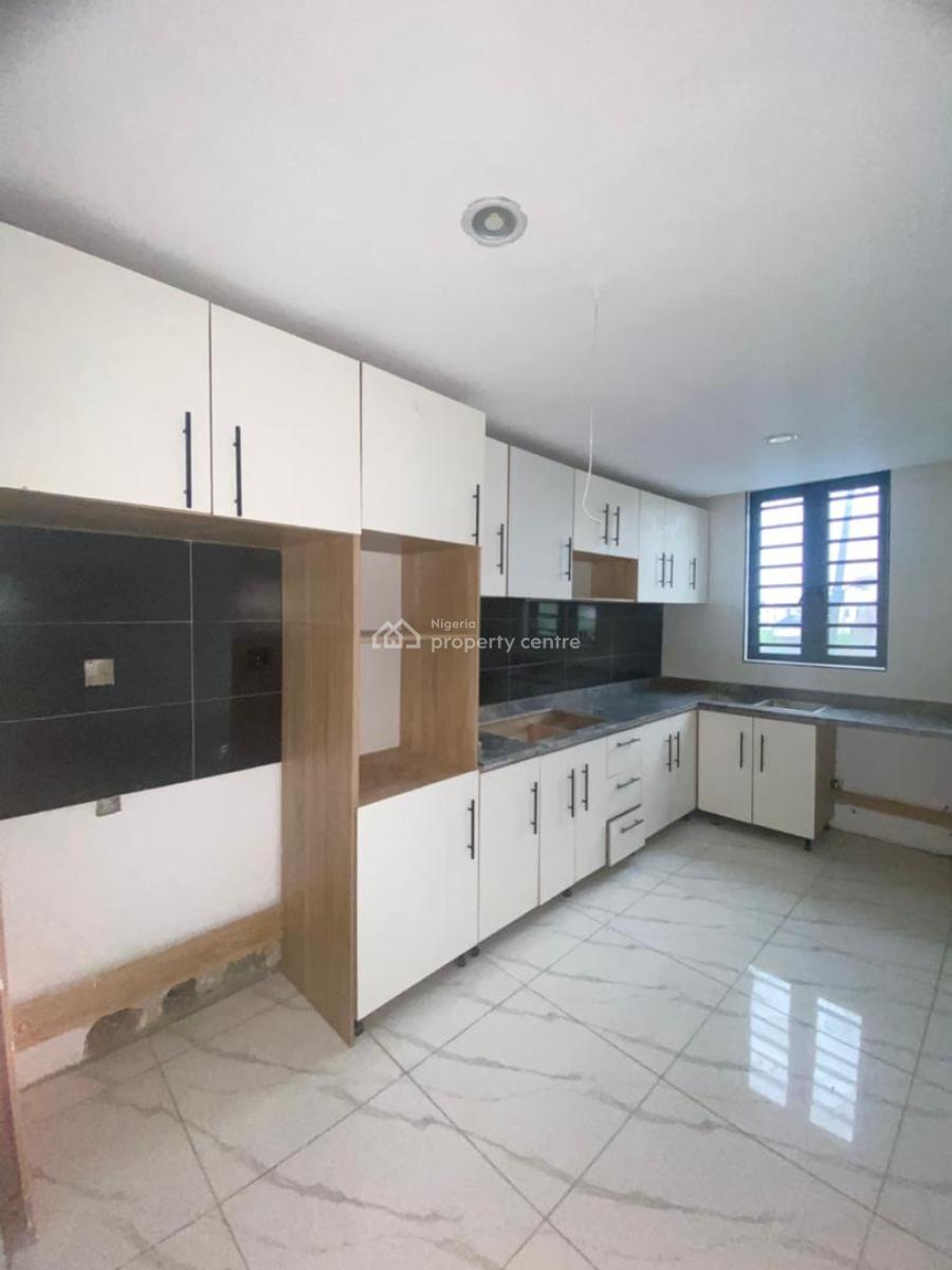 2 Bedroom Apartment, Ajah, Lagos, Flat / Apartment for Sale