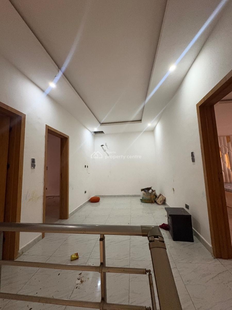 Well Used 3 Bedroom Terrace Duplex with Communal Pool and Gym, Lbs Axis, Sangotedo, Ajah, Lagos, Flat / Apartment for Rent