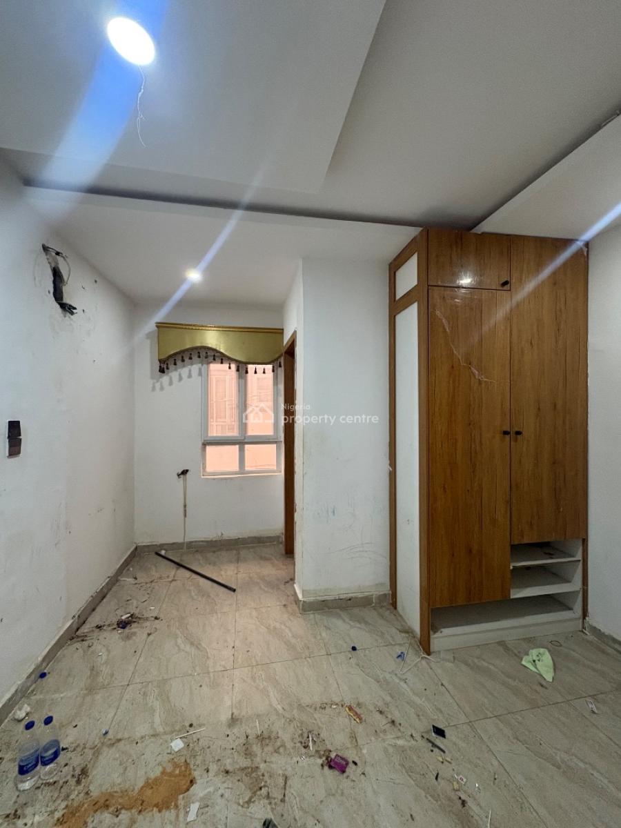 Well Used 3 Bedroom Terrace Duplex with Communal Pool and Gym, Lbs Axis, Sangotedo, Ajah, Lagos, Flat / Apartment for Rent