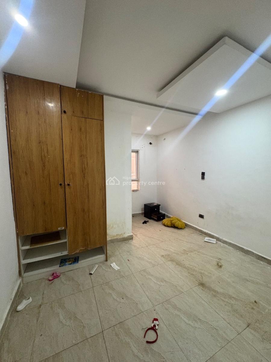 Well Used 3 Bedroom Terrace Duplex with Communal Pool and Gym, Lbs Axis, Sangotedo, Ajah, Lagos, Flat / Apartment for Rent