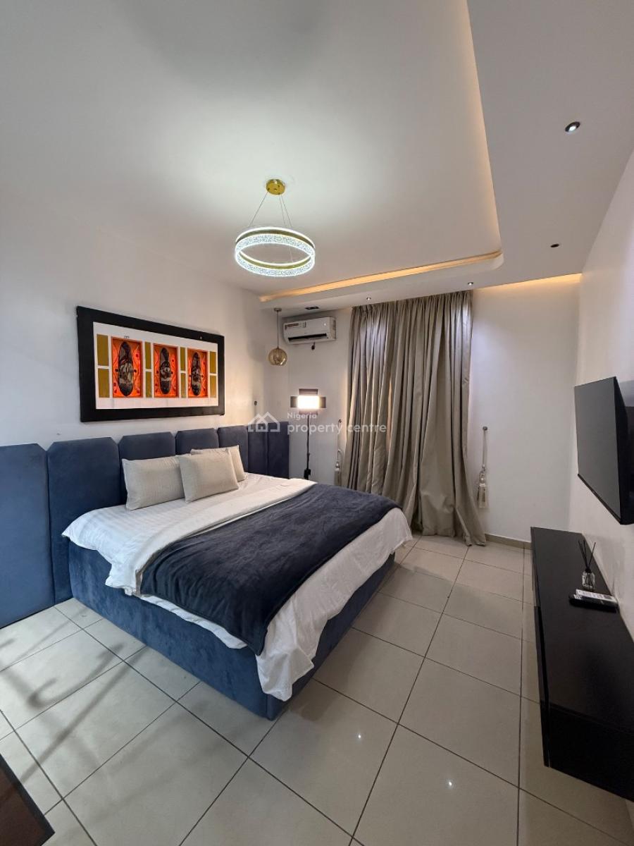 Cute Two Bedrooms Apartment, Five Street, Osapa, Lekki, Lagos, Flat / Apartment Short Let