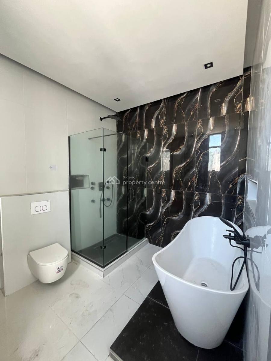 5 Bedroom Detached House with Bq, Second Tollgate, Lekki, Lagos, Detached Duplex for Sale