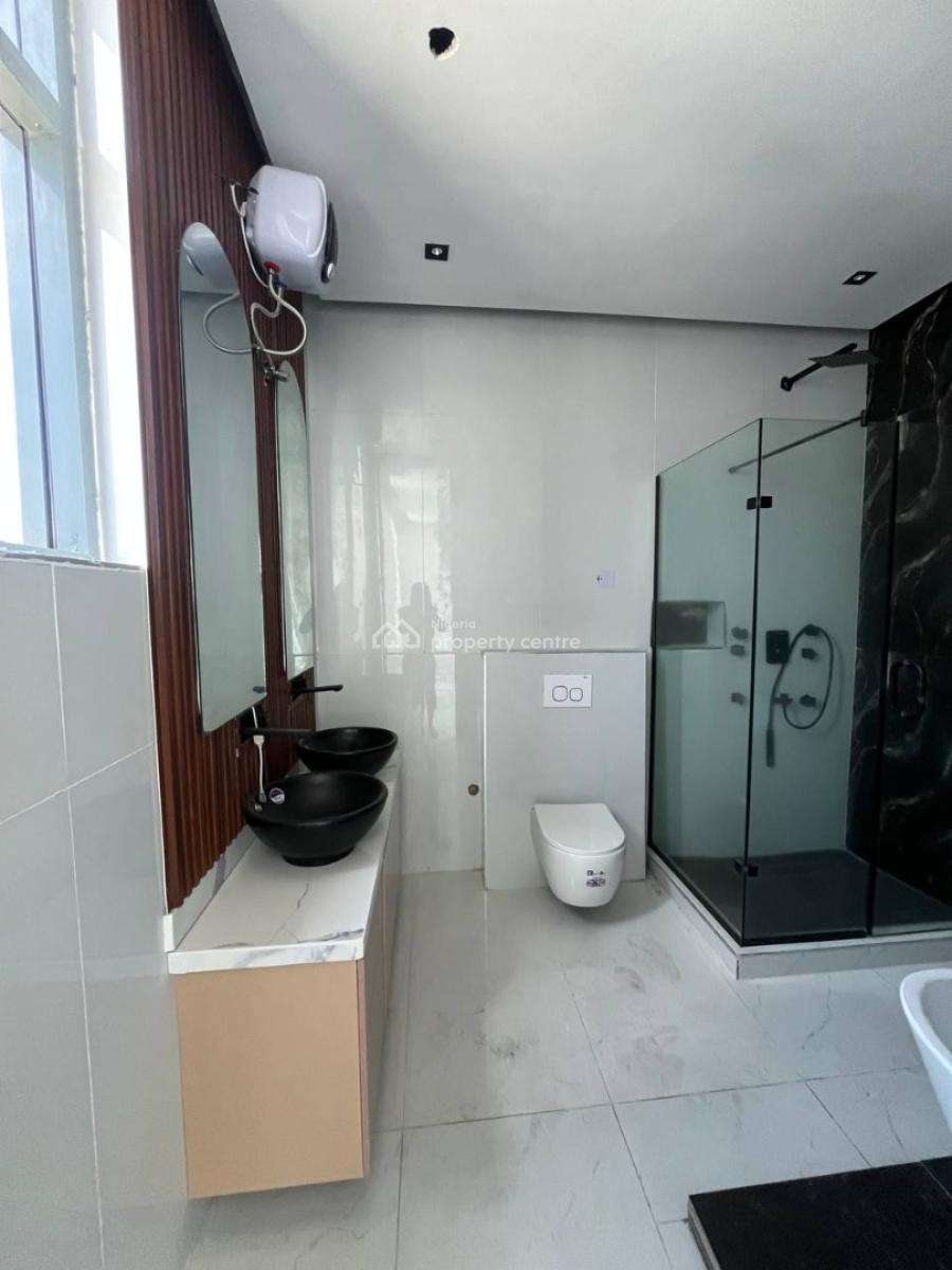 5 Bedroom Detached House with Bq, Second Tollgate, Lekki, Lagos, Detached Duplex for Sale