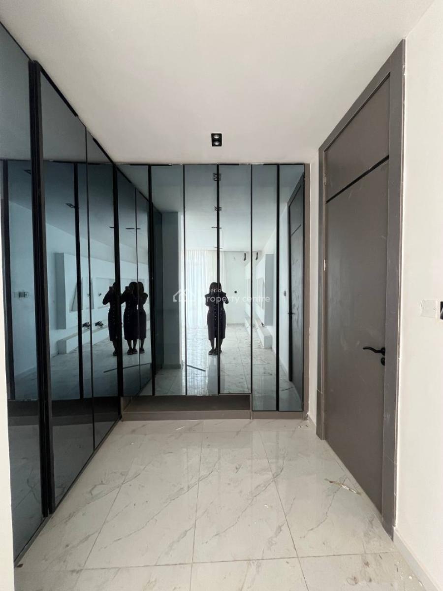 5 Bedroom Detached House with Bq, Second Tollgate, Lekki, Lagos, Detached Duplex for Sale