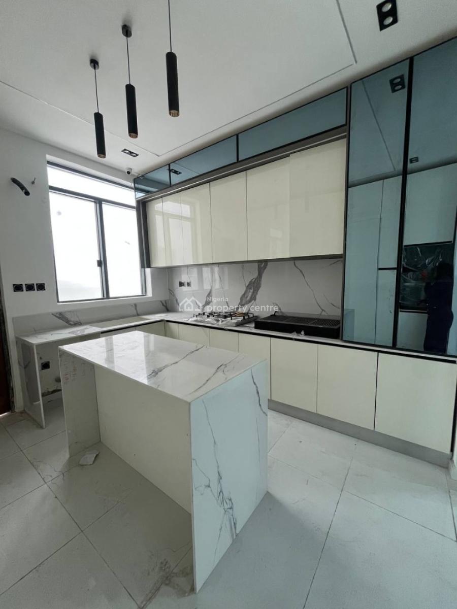 5 Bedroom Detached House with Bq, Second Tollgate, Lekki, Lagos, Detached Duplex for Sale