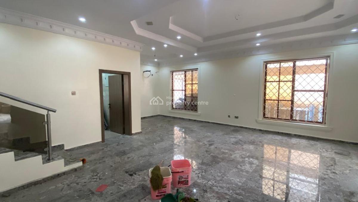 Well Built Fully Renovated 4 Bedrooms Semi Detached, Mojisola Onikoyi, Off Banana Island, Ikoyi, Lagos, Semi-detached Duplex for Rent