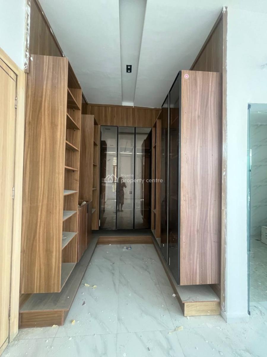 5 Bedroom Detached House with Bq, Second Tollgate, Lekki, Lagos, Detached Duplex for Sale