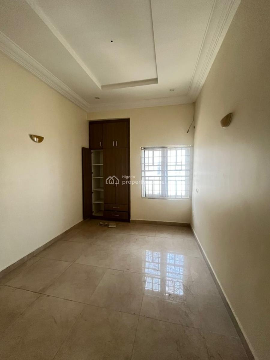 Spacious 2 Bedroom Apartment, Jahi, Abuja, Flat / Apartment for Rent